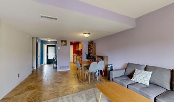 718 Peninsula Ct, Ann Arbor, MI 48105