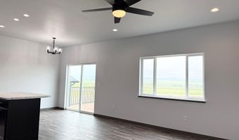 901 Bennington Dr, Box Elder, SD 57719