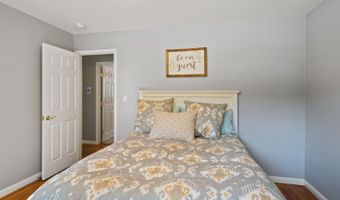 3464 Wallace Rd, Santa Rosa, CA 95404