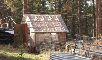 9046 Warbler Dr, Bonanza, OR 97623