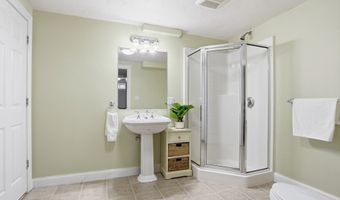 50 Golden Run Rd, Bolton, MA 01740