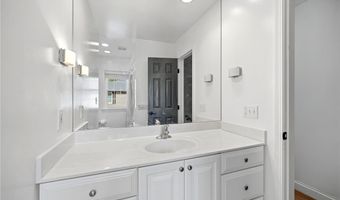 195 Shawnee Trl, Aurora, OH 44202