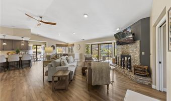 2103 Margarita Gln, Fallbrook, CA 92028