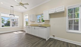 1006 Beach Blvd, Biloxi, MS 39530