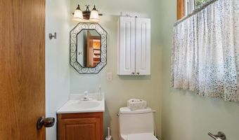 8 COATES Rd, Allentown, NJ 08501