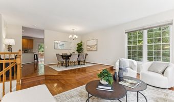 6731 DOROTHY GILES Ct, Alexandria, VA 22315