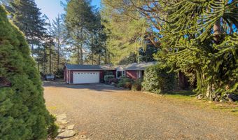 498 KLAMATH Ave SE, Bandon, OR 97411