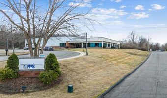 119 White Oak Dr, Berlin, CT 06037