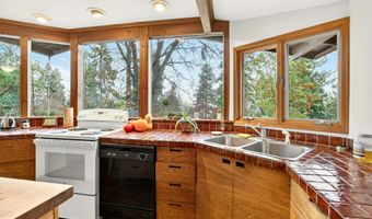 770 Elkader St, Ashland, OR 97520