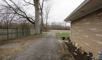 8323 8325 Lake Rd, Indianapolis, IN 46217