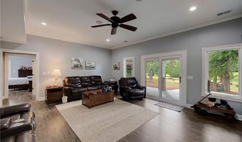 15 Greyrock, Adairsville, GA 30103