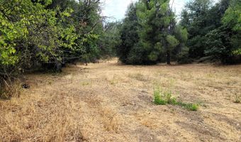 3400 Beacon Dr, Anderson, CA 96007