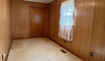 218 SARDIE HENRY Rd, Bethel Springs, TN 38315