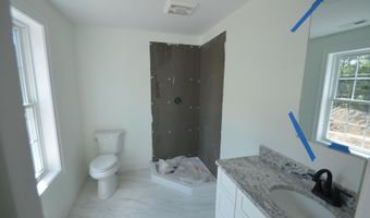 40 Tirrell Hill Rd, Bedford, NH 03110