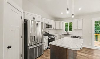 3433 Gray Fox Ln, Allegan, MI 49010