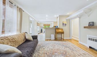 38 Mary Carroll St, Auburn, ME 04210