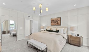 6 SEPIA Sq Mo, Ashburn, VA 20147