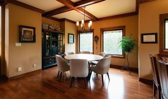 4114 Cochrane Pkwy, Ames, IA 50014