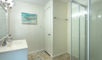 110 14th St, Apalachicola, FL 32320