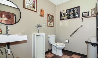 30824 Olde Hawkeye, Dyersville, IA 52040