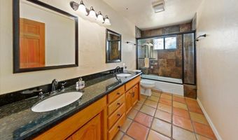 9060 Yucca Hills Rd, Agua Dulce, CA 91390