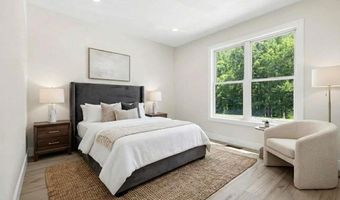 162 Clearcreek Dr, Boiling Springs, SC 29316