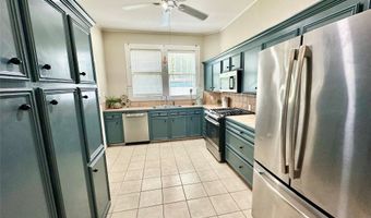 402 5th St, Benton, LA 71006