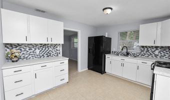 114 SHELTON Ave, Auburndale, FL 33823