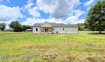 410 Edgewood Dr, Belton, SC 29627
