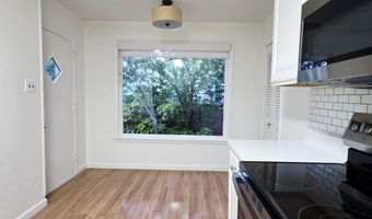 4516 GRETNA St, Bethesda, MD 20814
