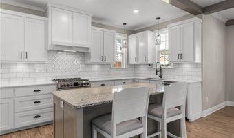 1704 Ebbing Loop, Barling, AR 72923