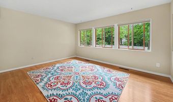 2065 Day St, Ann Arbor, MI 48104