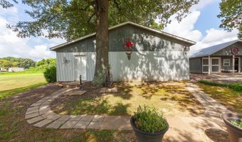 153 County Farm Rd, Alamo, TN 38001