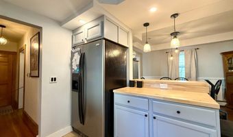 2 Bowles Ave, Bar Harbor, ME 04609