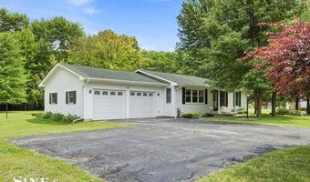 9211 Folkert Rd, Algonac, MI 48001