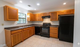 6 Oakwood Dr, Beaufort, SC 29907