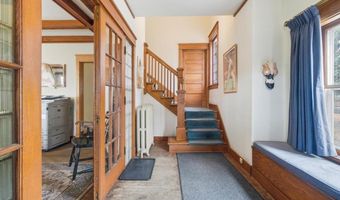 308 College St, Burlington, VT 05401