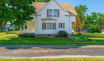 102 S Oak St, Arrowsmith, IL 61722