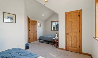 455 Dulohery Ln, Bozeman, MT 59715