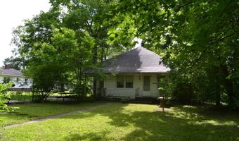 320 N Fourth St, Albion, IL 62806