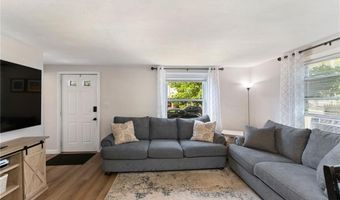 72 Nichols Rd, North Kingstown, RI 02852
