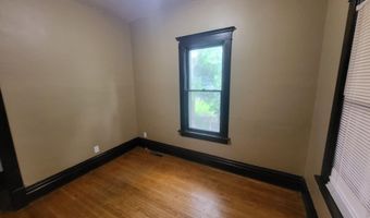 701 SE 9th Ave, Aberdeen, SD 57401
