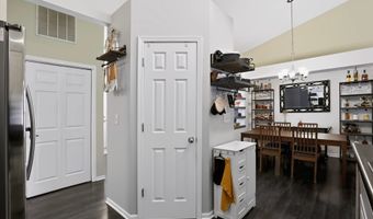 7329 Summer Lea Ct, Indianapolis, IN 46217