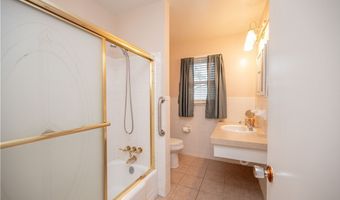 1774 Laurie Dr, Austintown, OH 44511