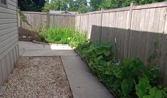 407 Alphonse St, Abbeville, LA 70510