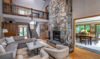 51 Long Meadow Rd, Bethlehem, CT 06751