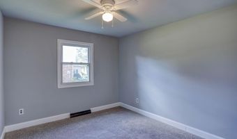 123 CANDLEWICKE Dr, Dover, DE 19901