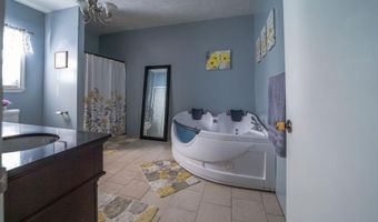 534 Champlain St, Berlin, NH 03570