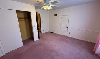 214 Westlake Rd, Ansted, WV 25812