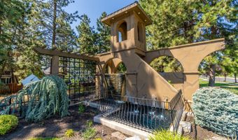 61042 Chamomile Pl, Bend, OR 97702